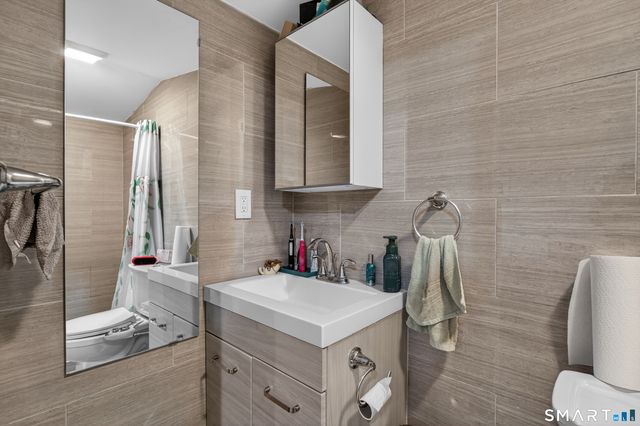 334 Saint John Street, New Haven, CT 06511