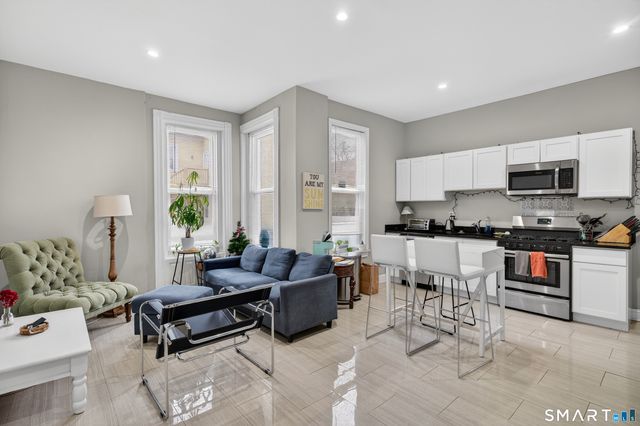 334 Saint John Street, New Haven, CT 06511