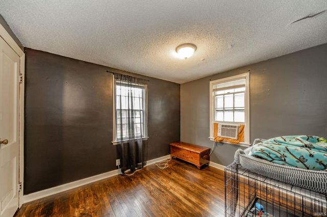1614 S Luick Avenue, Muncie, IN 47302