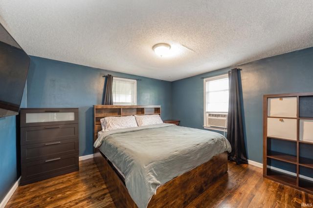 1614 S Luick Avenue, Muncie, IN 47302
