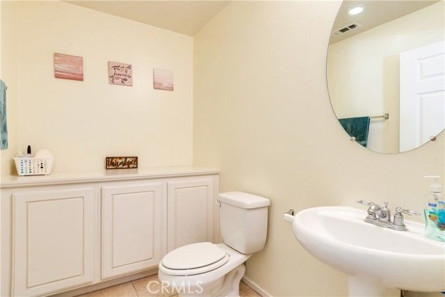 31271 Moss, Mentone, CA 92359