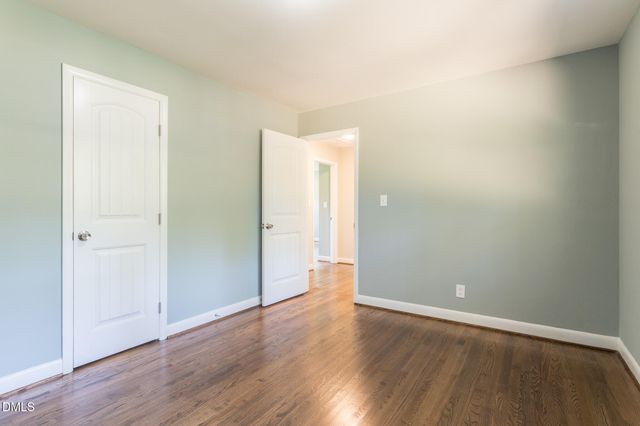 204 W Johnson Street, Cary, NC 27513