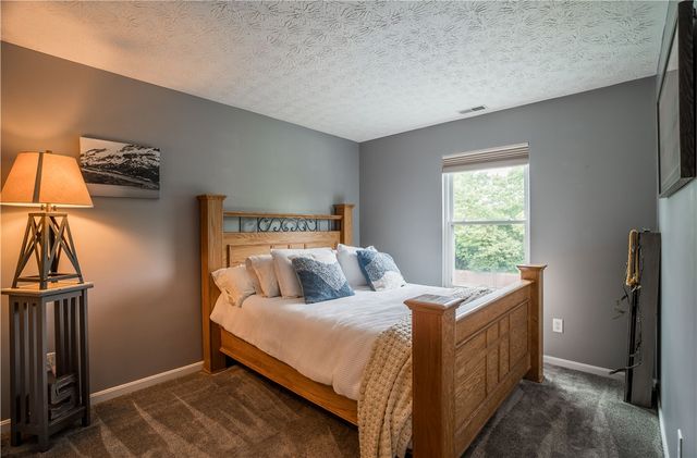 1019 Meadowsweet Drive, Clayton, OH 45315