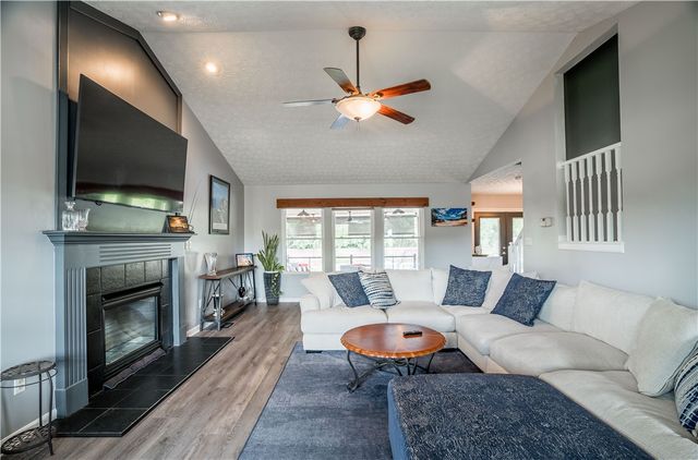1019 Meadowsweet Drive, Clayton, OH 45315