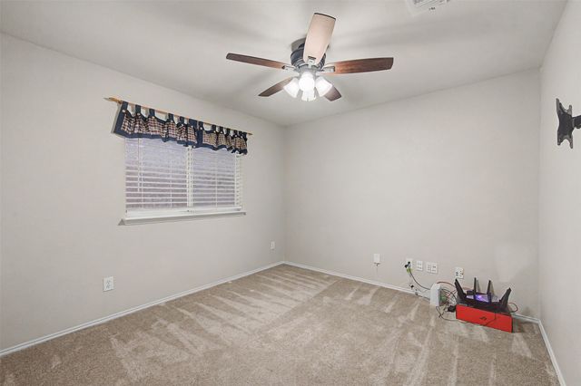 1004 Cedar Ridge Lane, Burleson, TX 76028