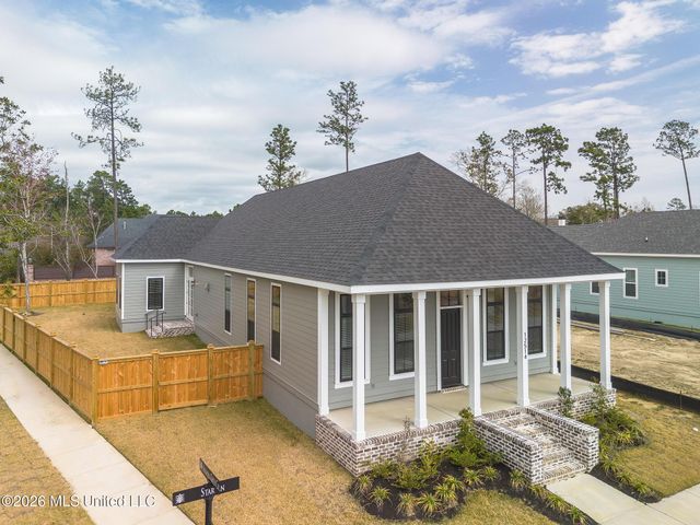 12514 Star Lane, Gulfport, MS 39503