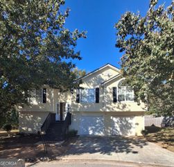 2708 Field Spring Drive, Lithonia, GA 30058