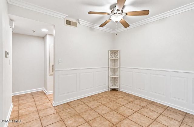 5805 Oak Bend Lane 211, Oak Park, CA 91377
