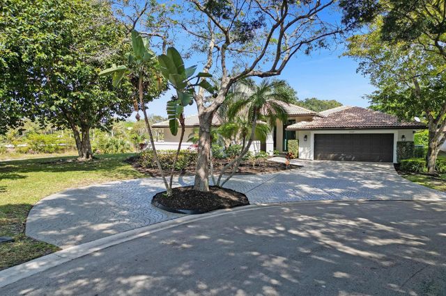 2143 Oakland Hills Way, Coral Springs, FL 33071