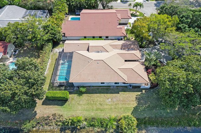 2143 Oakland Hills Way, Coral Springs, FL 33071