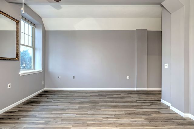 146 High Street APT 102, Milford, CT 06460