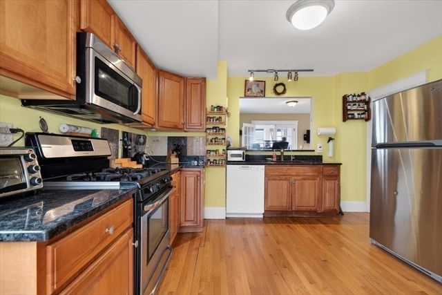 25 Elm Street, Medford, MA 02155