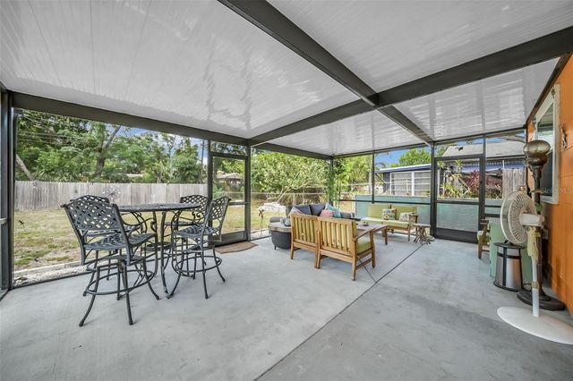 5705 15TH AVENUE S, Gulfport, FL 33707