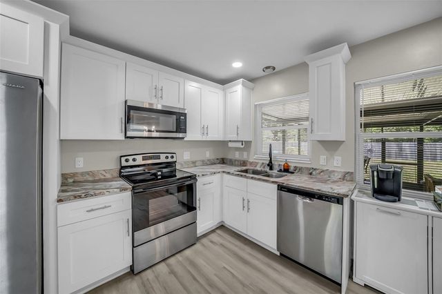5705 15TH AVENUE S, Gulfport, FL 33707