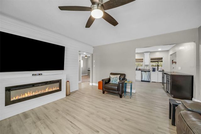 5705 15TH AVENUE S, Gulfport, FL 33707