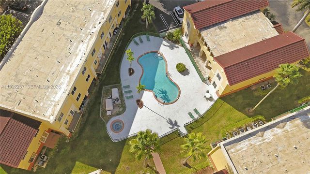 12625 SW 91st St 209, Miami, FL 33186