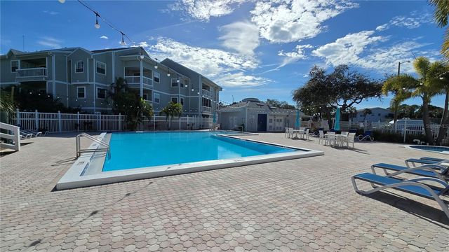 6923 STONES THROW CIR N 4203, St Petersburg, FL 33710