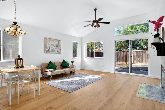 1713 Mount Hamilton Dr, Antioch, CA 94531