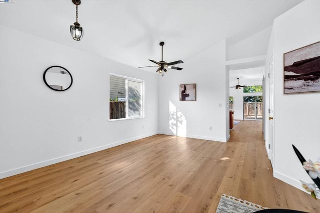 1713 Mount Hamilton Dr, Antioch, CA 94531