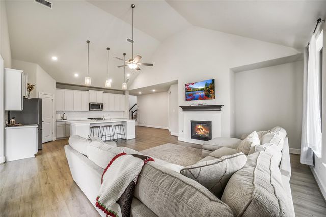 15341 Legacy Park Way, Magnolia, TX 77354