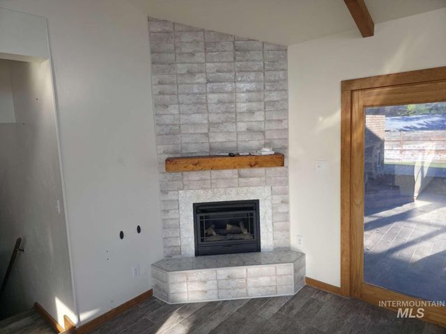 1909 Granada Dr, Twin Falls, ID 83301