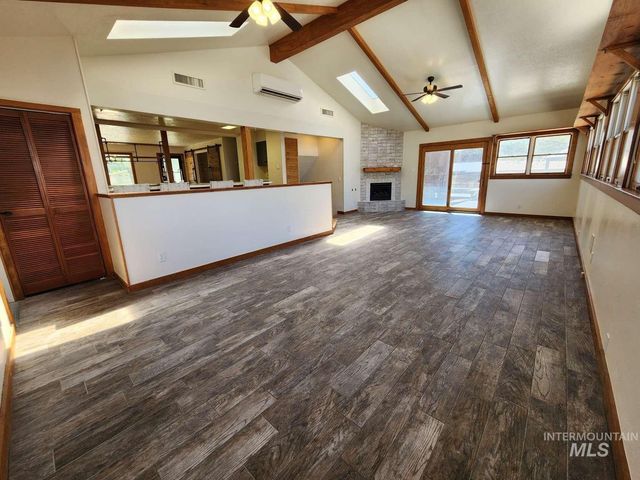 1909 Granada Dr, Twin Falls, ID 83301