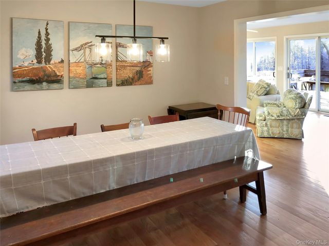 12 Dogwood Lane, Shelter Island, NY 11964