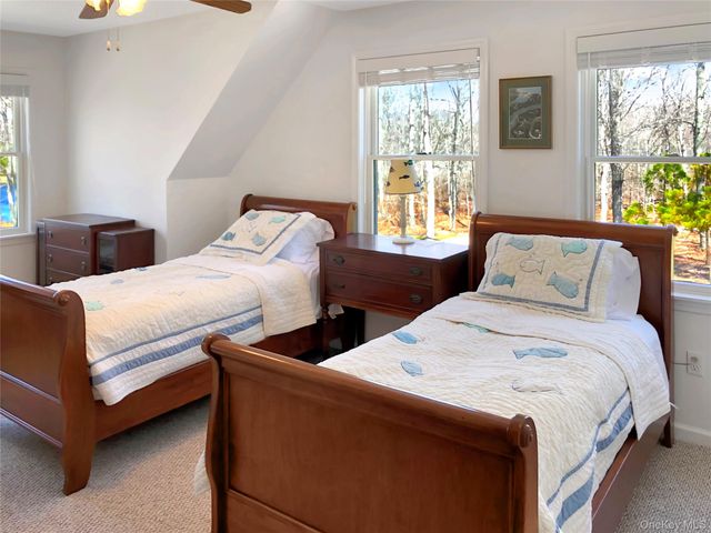 12 Dogwood Lane, Shelter Island, NY 11964