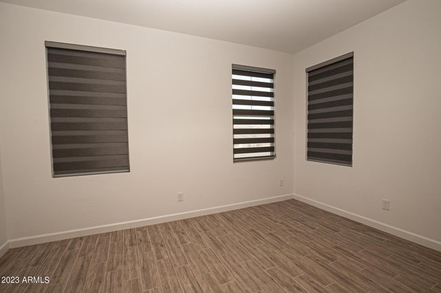 1941 W Holden Drive, Phoenix, AZ 85085