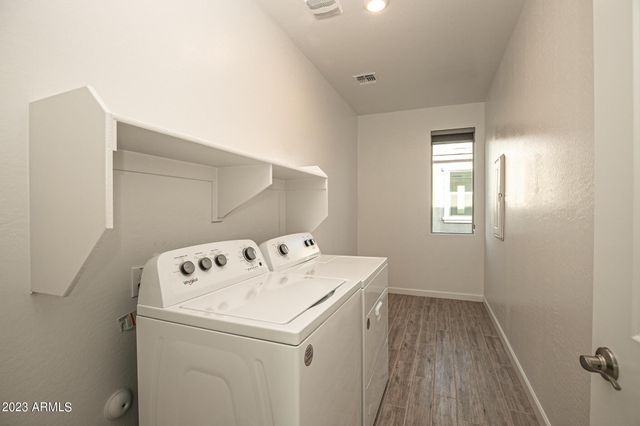 1941 W Holden Drive, Phoenix, AZ 85085