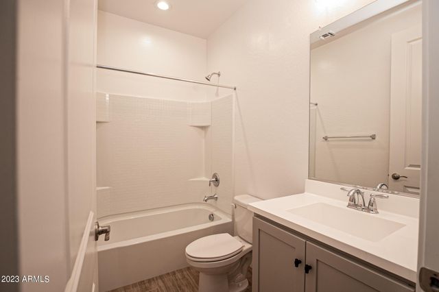 1941 W Holden Drive, Phoenix, AZ 85085