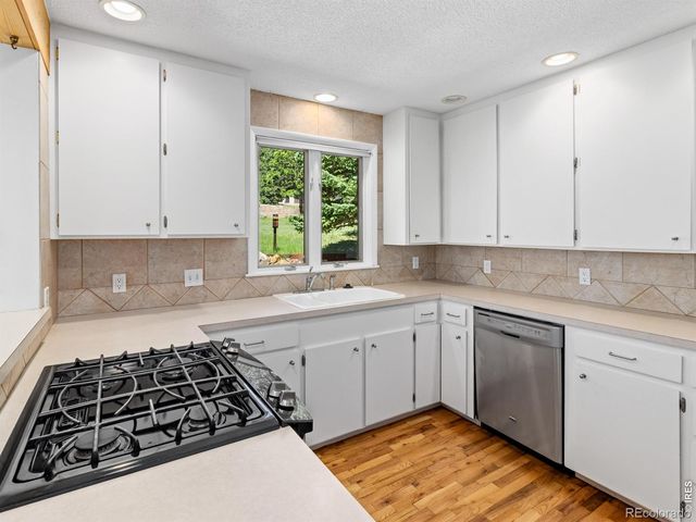 1032 Tranquil Lane, Estes Park, CO 80517