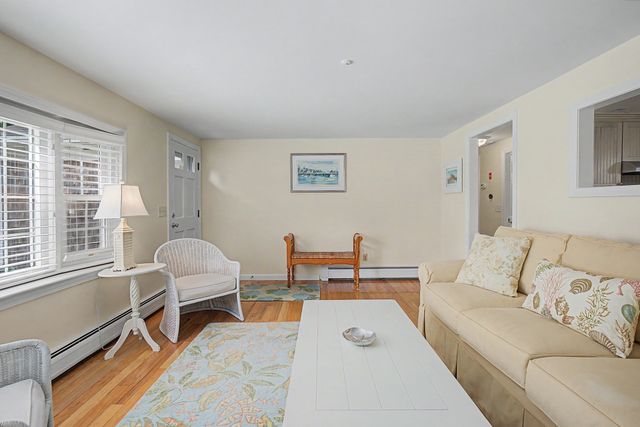 8 Gold Finch Ln, Dennis, MA 02660