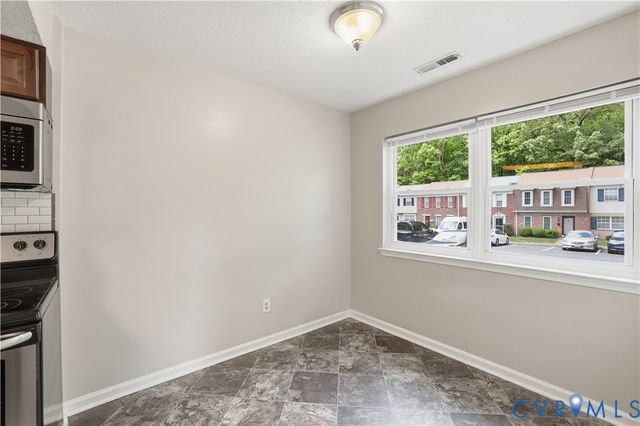 1513 Heritage Hill Dr, Henrico, VA 23238