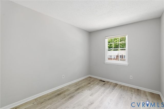 1513 Heritage Hill Dr, Henrico, VA 23238