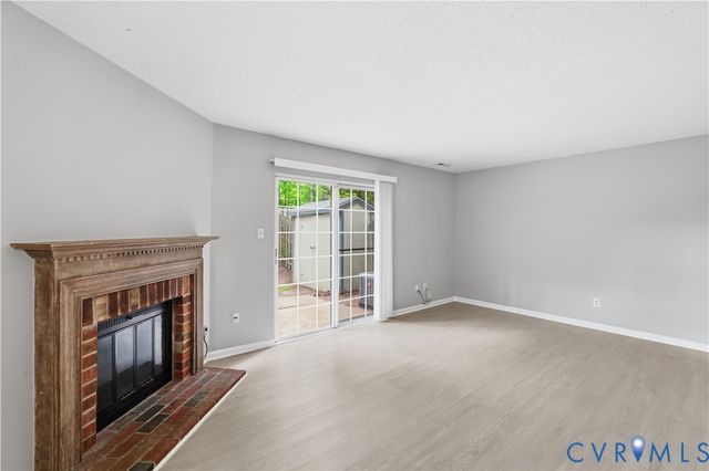 1513 Heritage Hill Dr, Henrico, VA 23238