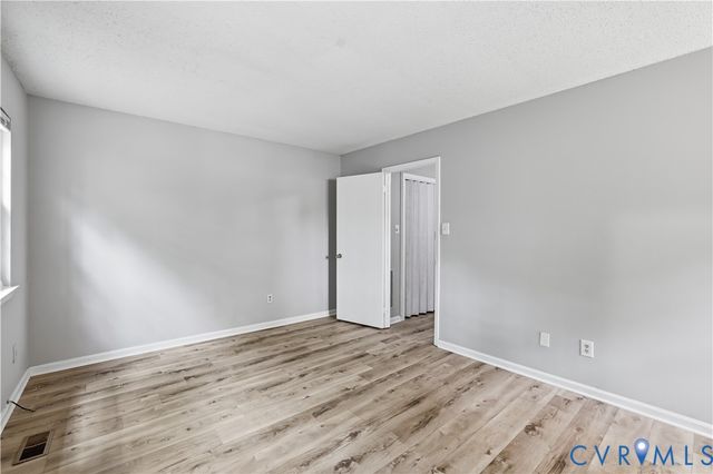 1513 Heritage Hill Dr, Henrico, VA 23238