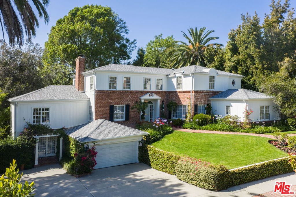 160 Bronwood Avenue, Los Angeles, CA 90049 — exterior