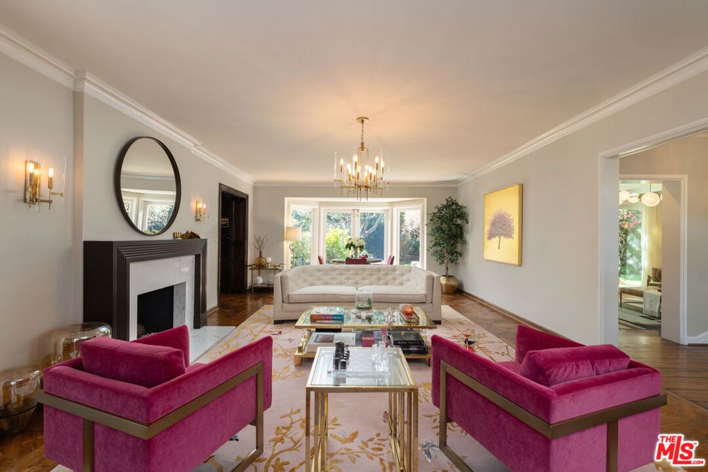 160 Bronwood Avenue, Los Angeles, CA 90049 — photo 3