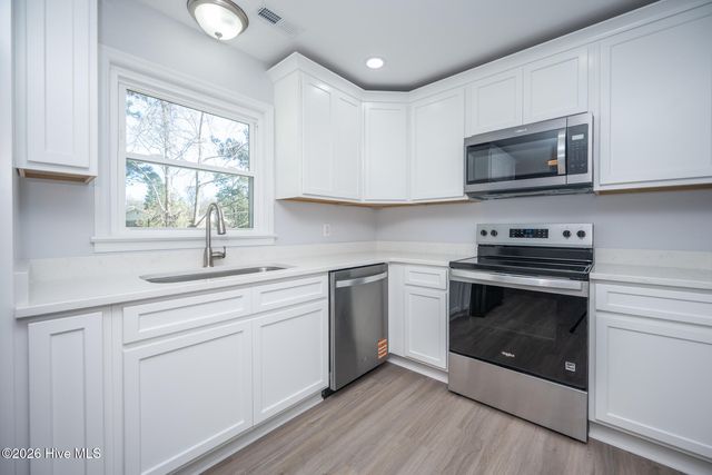 1737 Lexington Drive, Elizabeth City, NC 27909