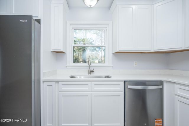 1737 Lexington Drive, Elizabeth City, NC 27909