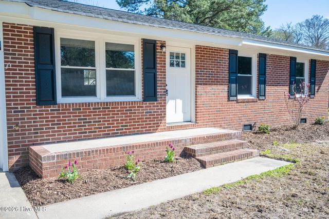 1737 Lexington Drive, Elizabeth City, NC 27909