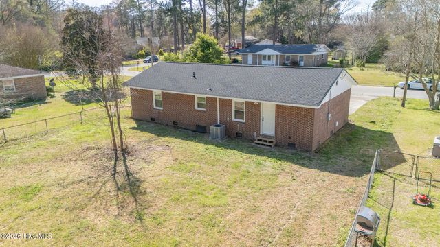 1737 Lexington Drive, Elizabeth City, NC 27909