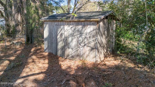 1737 Lexington Drive, Elizabeth City, NC 27909