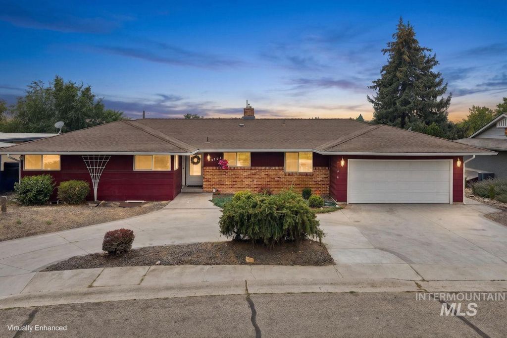 3795 N 33rd St, Boise, ID 83703