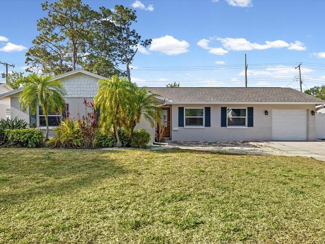 7910 W POCAHONTAS AVENUE, Tampa, FL 33615