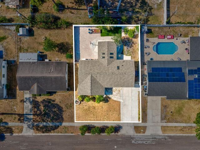 7910 W POCAHONTAS AVENUE, Tampa, FL 33615
