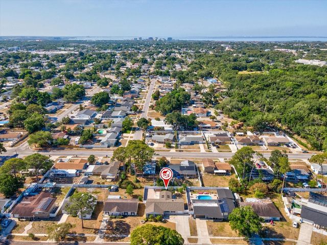 7910 W POCAHONTAS AVENUE, Tampa, FL 33615