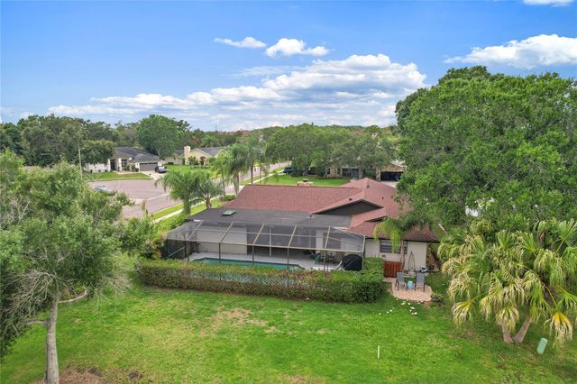 10 ARBOR LANE, Oldsmar, FL 34677