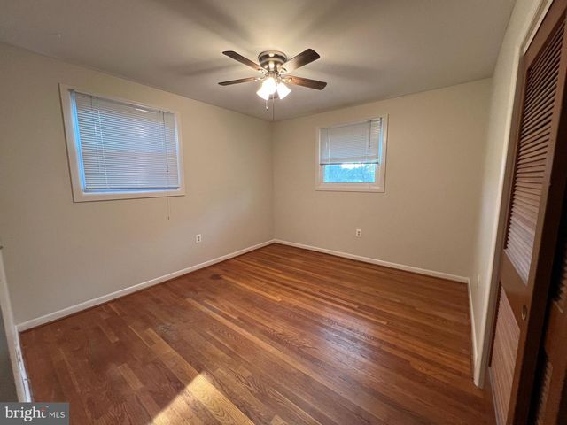 9206 SAINT ANDREWS PL, College Park, MD 20740
